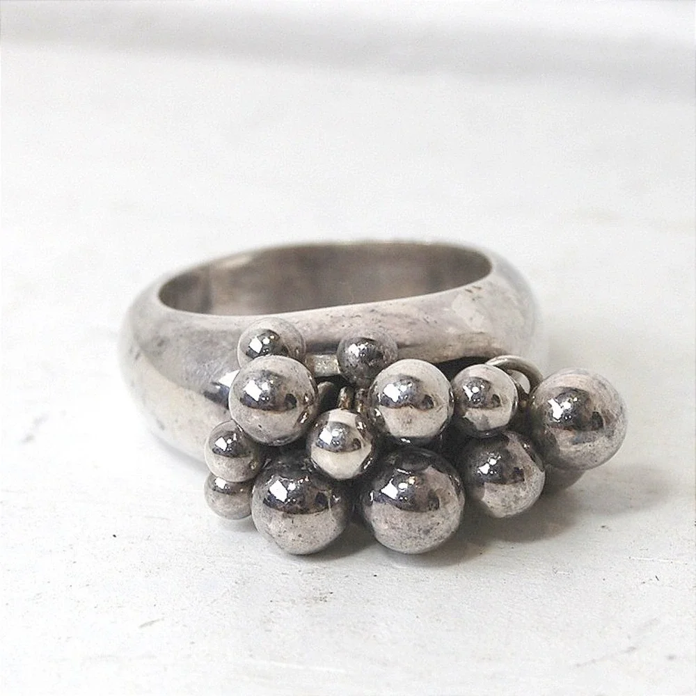 Sterling‎ Silver Silpada Ring Size 10 Cha Cha Bead Cluster 925 Vintage jewelry